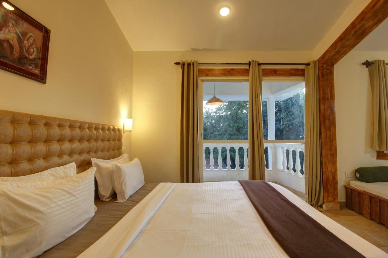 Grand Royale Palms Benaulim Hotel Exterior photo